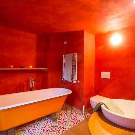 Sleeps 10 Pool *