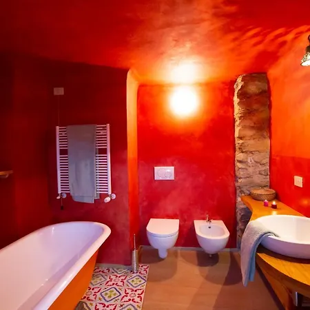 Sleeps 10 Pool