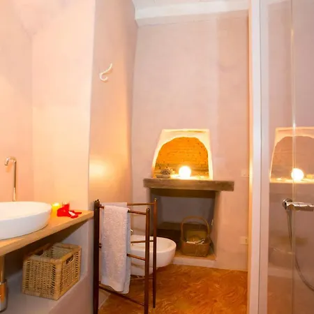 Sleeps 10 Pool