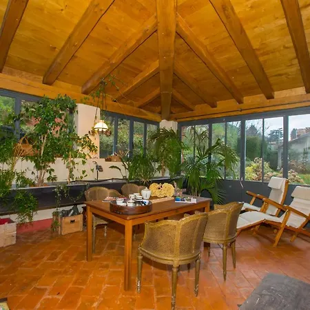 Sleeps 10 Pool Orino